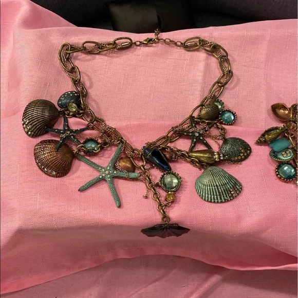 - St. Thomas Necklace & Bracelet Set - Picture 6 of 6